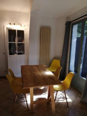 Belle dépendance d'une maison bourgeoise